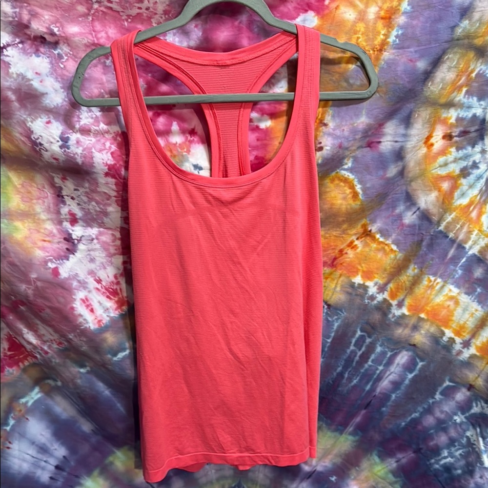 NEW LULULEMON SWIFTLY TECH ATHLETIC TANKTOP🖤